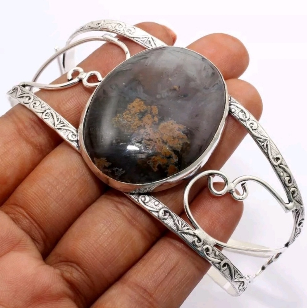 New Turkish Agate Silver Cuff Bracelet.